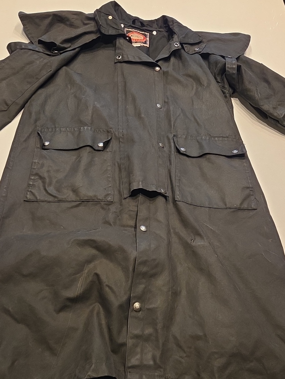 Men's Black Long Raincoat with Snap-Front Closure